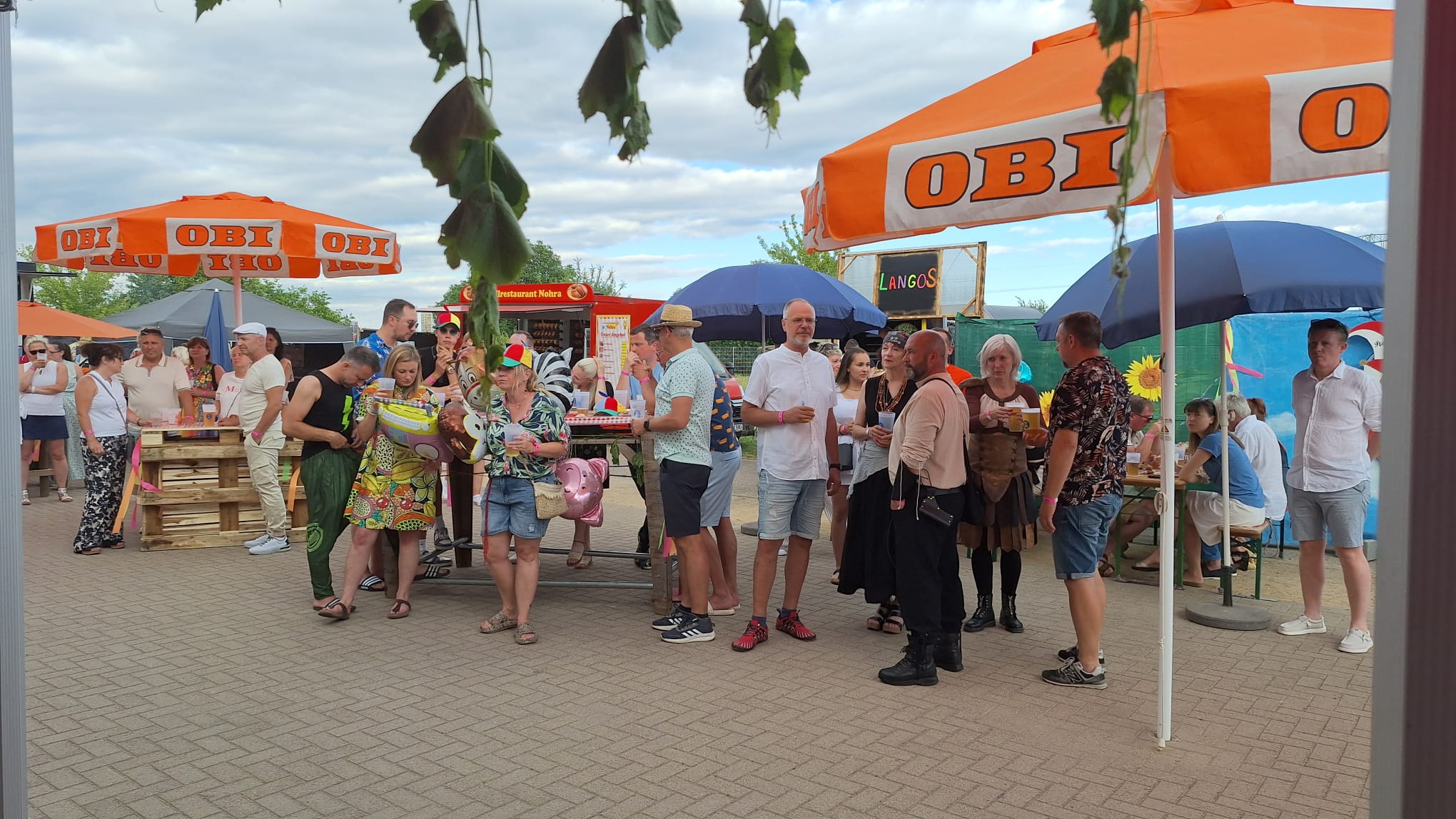 Rummelbumms und Rambo Zambo – Sommerfest beim MKC: Ein bunter Jahrmarkt mitten am Bodenfeld